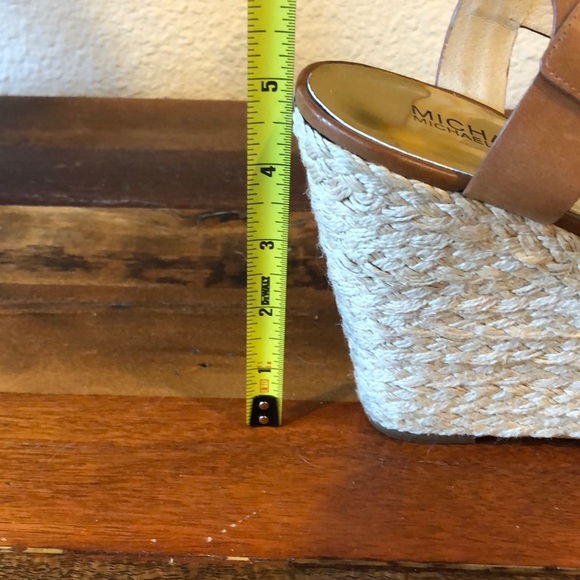 Michael Kors saddle brown leather espadrilles - Picture 7 of 7